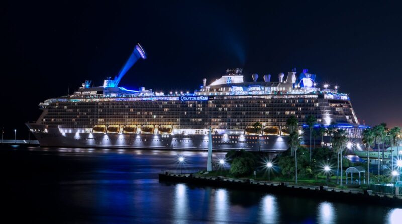 Which Cruise Line is Right For YOU? 5 1703909