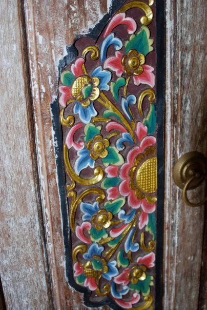 Photo of a door at villa semana