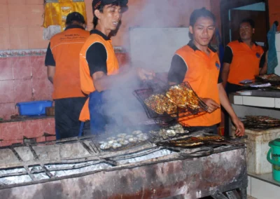 Grilling our dinner, Jimbaran Bay, Bali