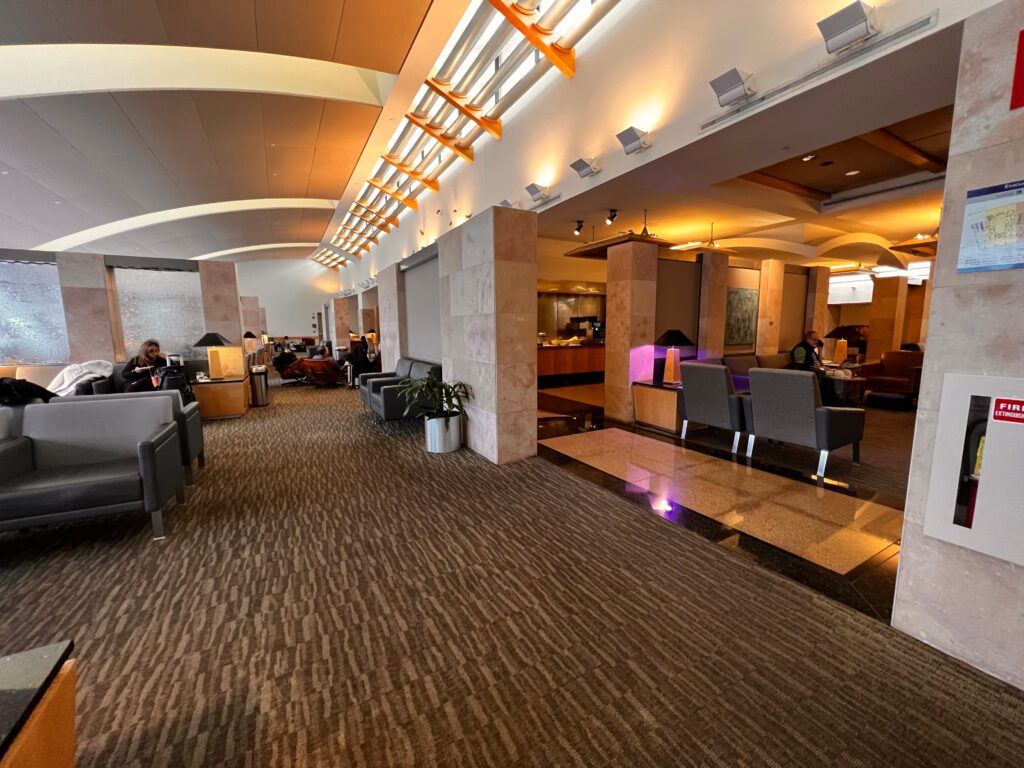 Admiral's Club DFW Terminal C